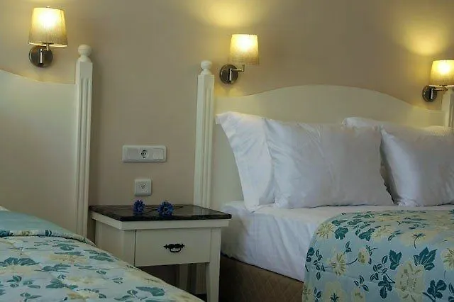 ***  The Blue Lagoon Deluxe Hotel Ölüdeniz Türkiye