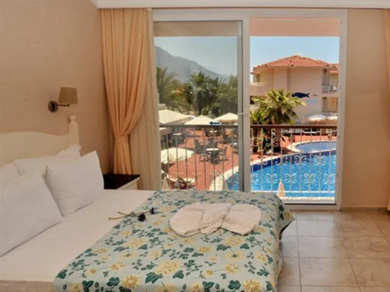 The Blue Lagoon Deluxe Hotel Oludeniz